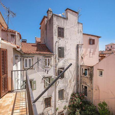 Two Bedroom Apartment In City Center Igor Zadar Exteriér fotografie