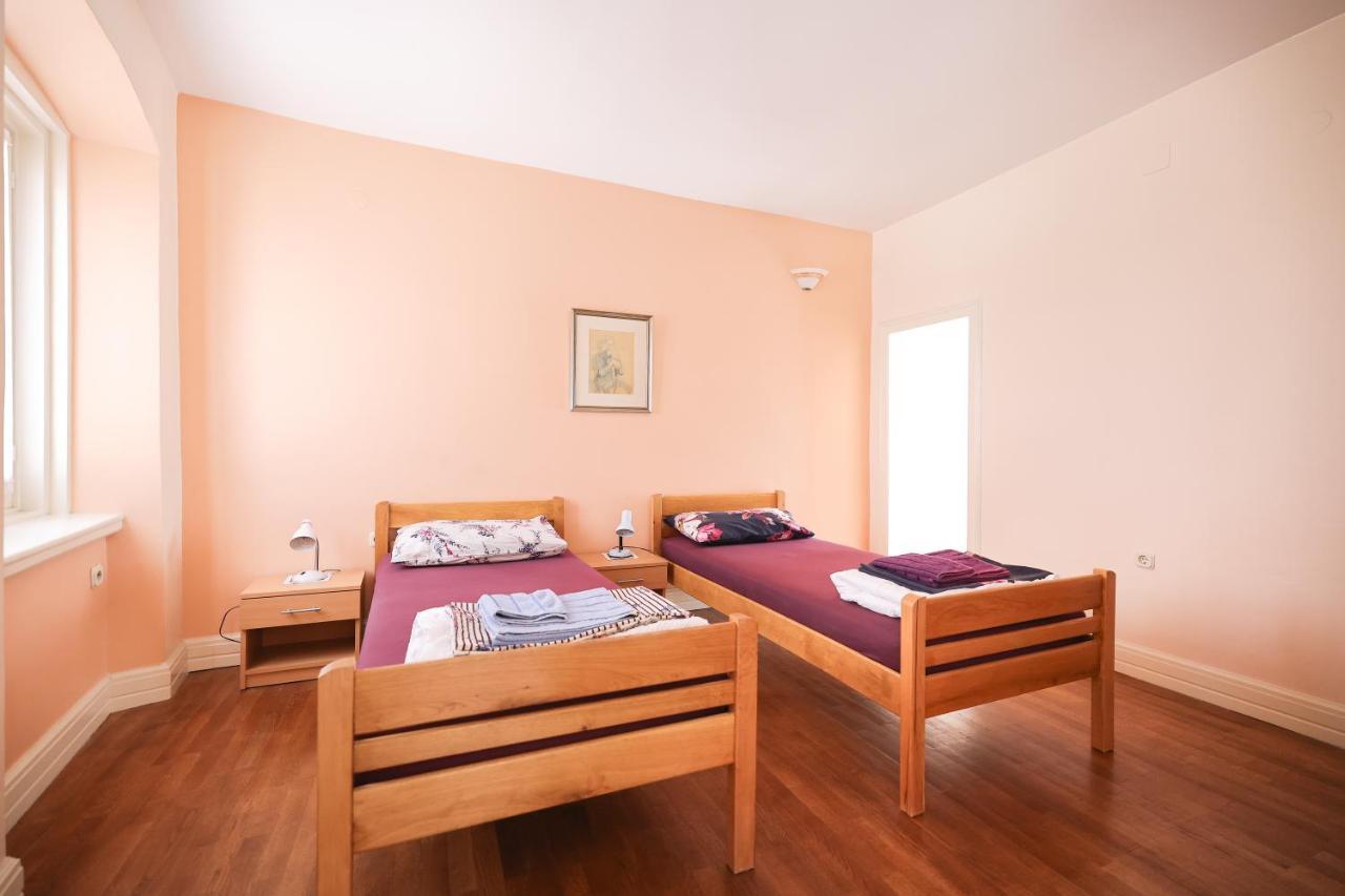 Two Bedroom Apartment In City Center Igor Zadar Exteriér fotografie